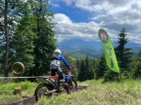 7cc280df-b989-44ca-a866-b8014875a046